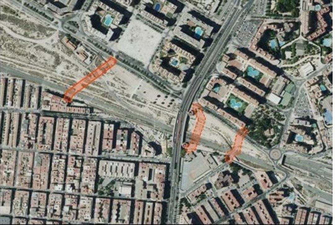 Pasarelas peatonales sobre el soterramiento de Alicante