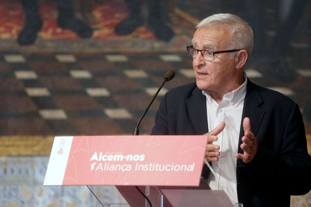 El alcalde de València ofrece la colaboración del Ayuntamiento para garantizar que se cumplan las limitaciones en València