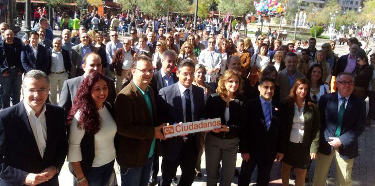 Presentación de las candidaturas al Congreso y al Senado para las elecciones generales de Ciudadanos por la provincia de Granada en un acto celebrado en la Fuente de las Batallas el 31 de octubre de 2015