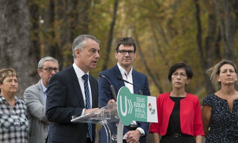 Urkullu, durante su intervención en un acto en la quinta jornada de la campaña electoral