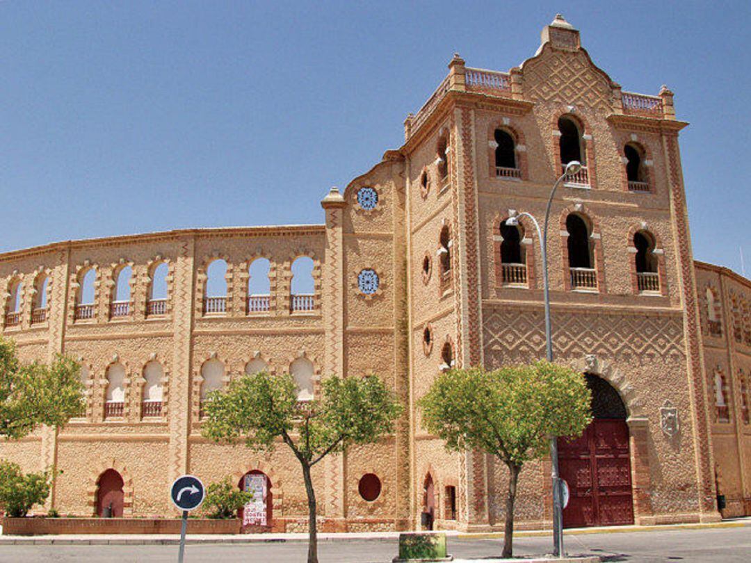 Plaza de toros de Caudete