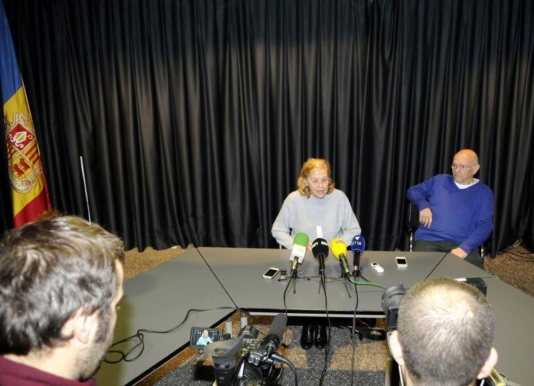 Carla Kimhi atén els mitjans andorrans