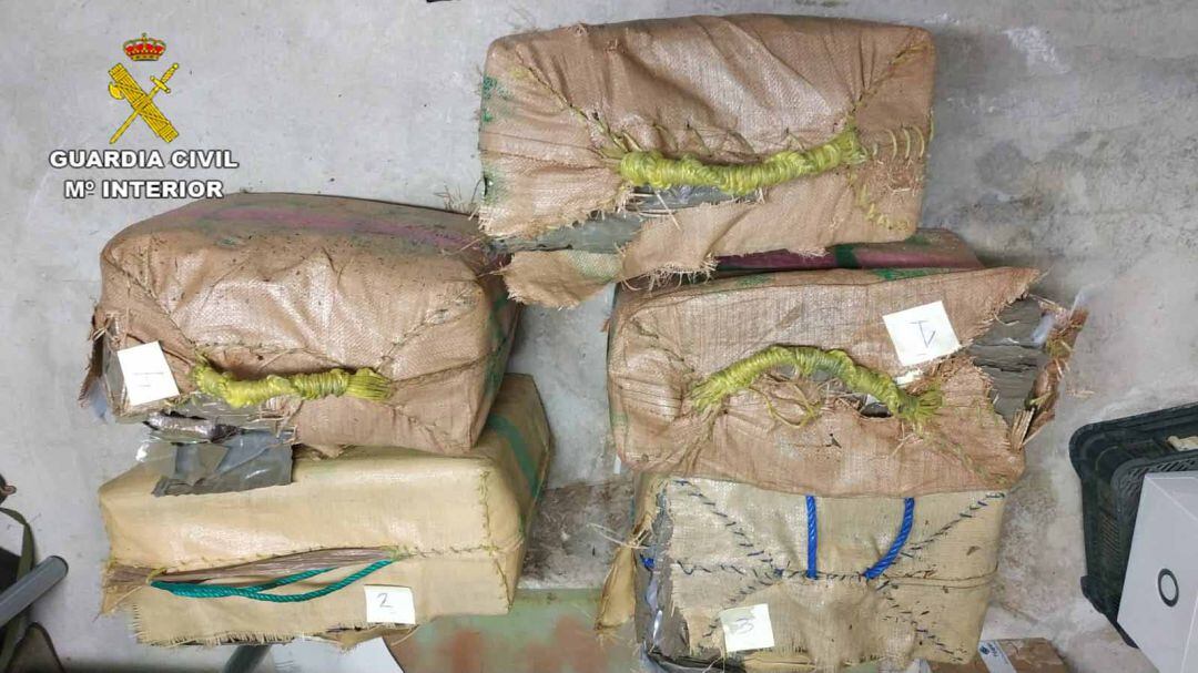 Cinco fardos de hachís