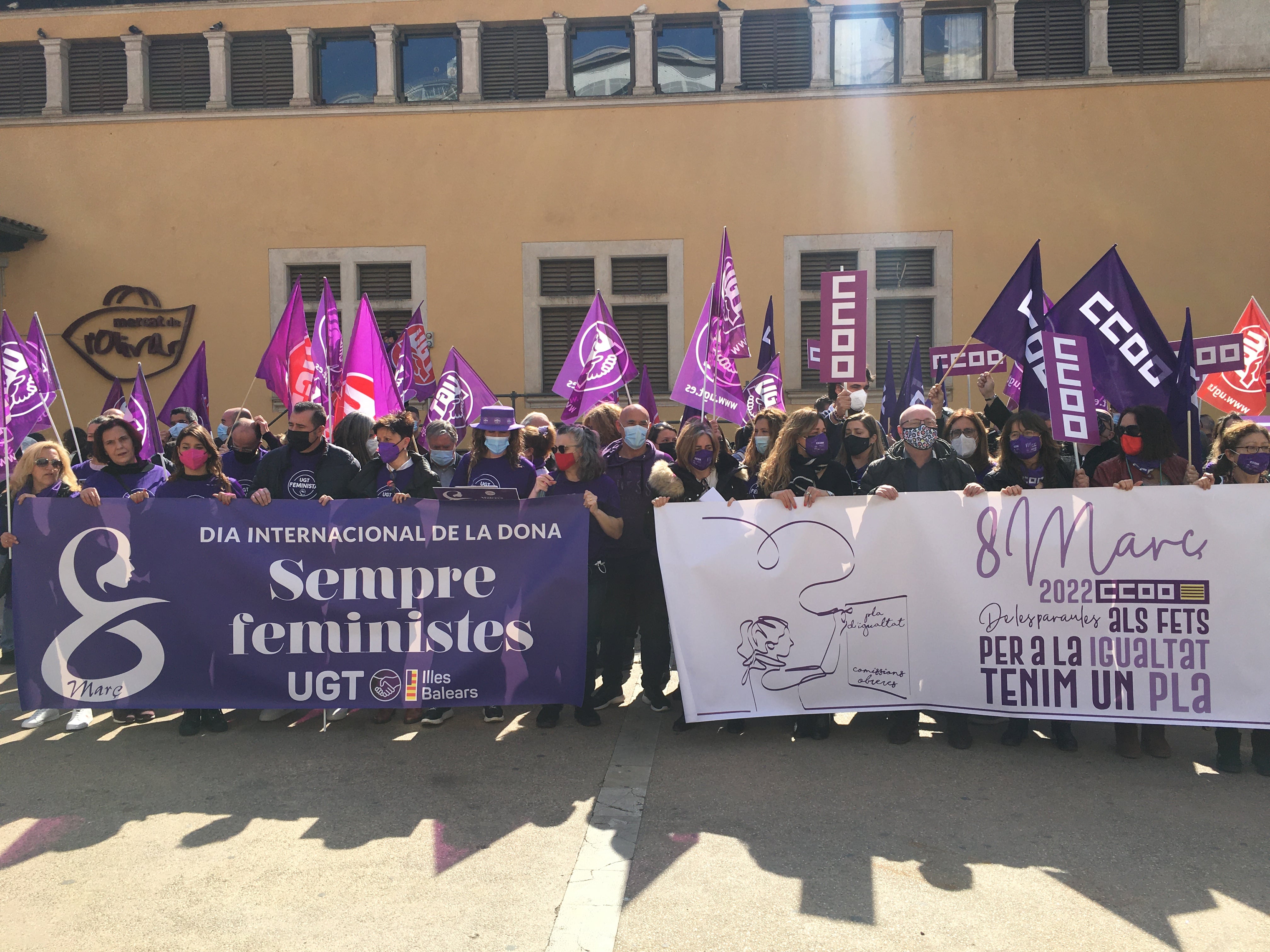 Concentración Mercado del Olivar 8M