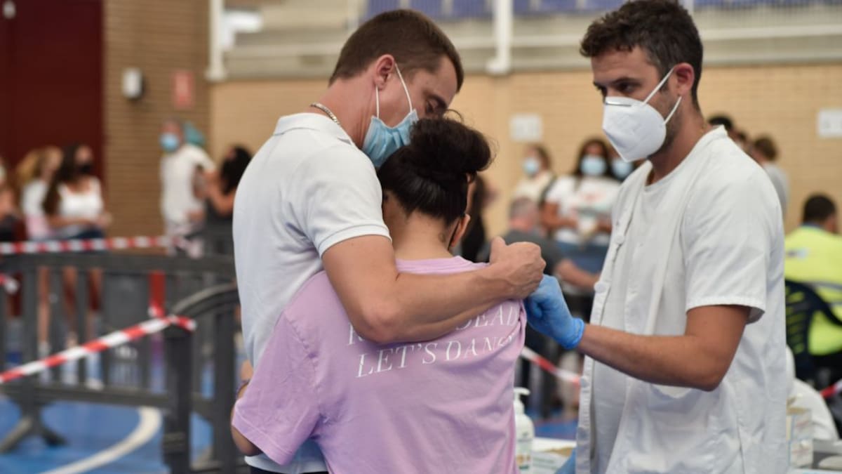 Vacunas Covid: Los adolescentes recibirán la primera dosis a partir del 17 de agosto