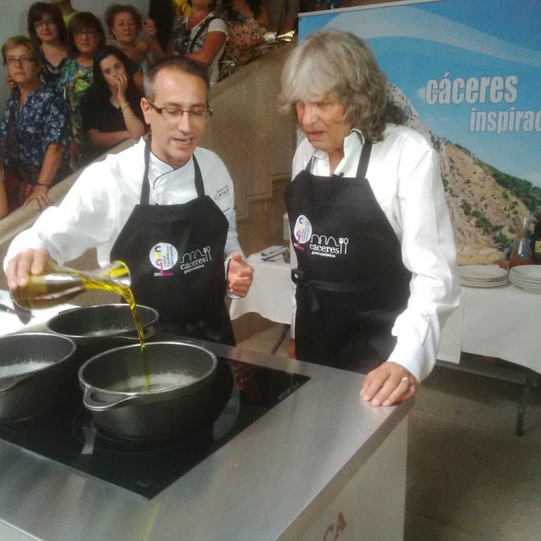 José Mercé cocina con Juanma Zamorano