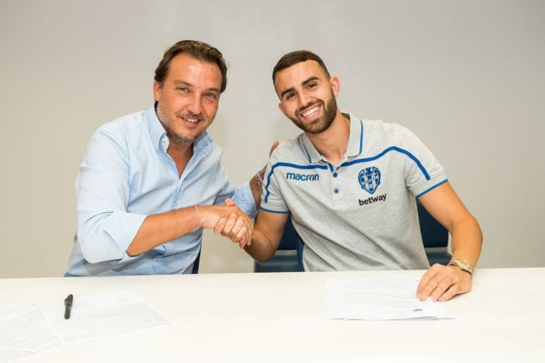 Borja Mayoral, al Levante cedido por el Real Madrid