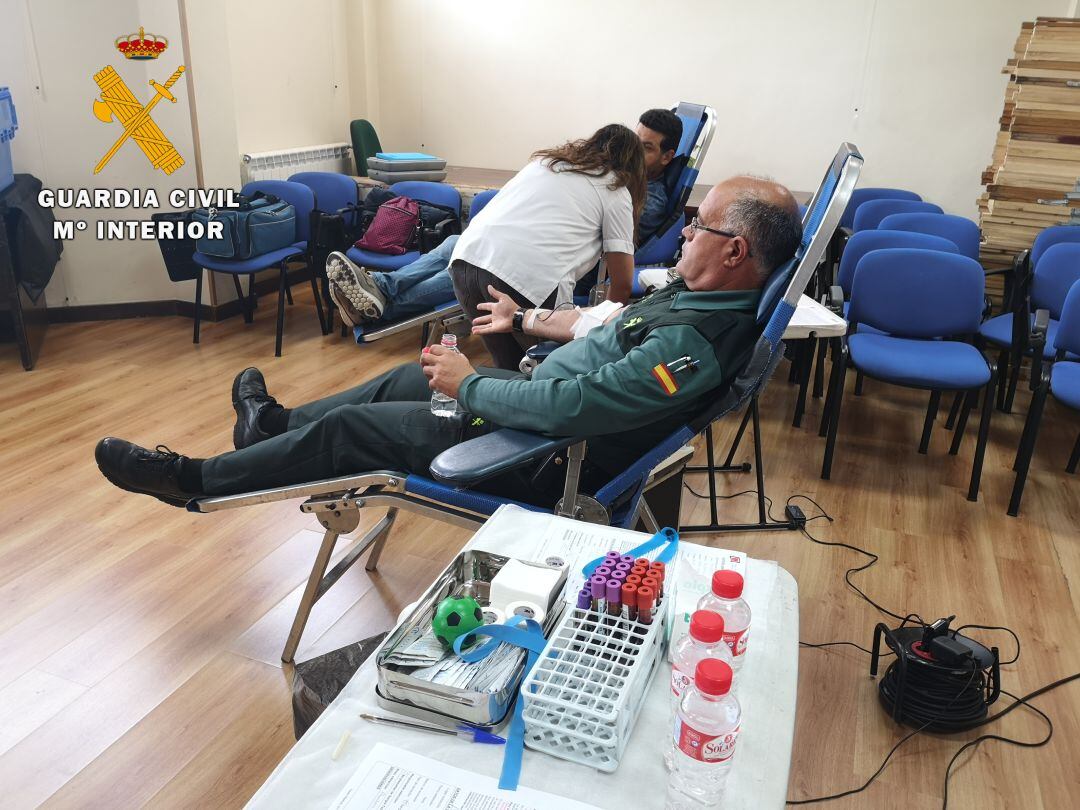 Donación de sangre de la Guardia Civil de Palencia