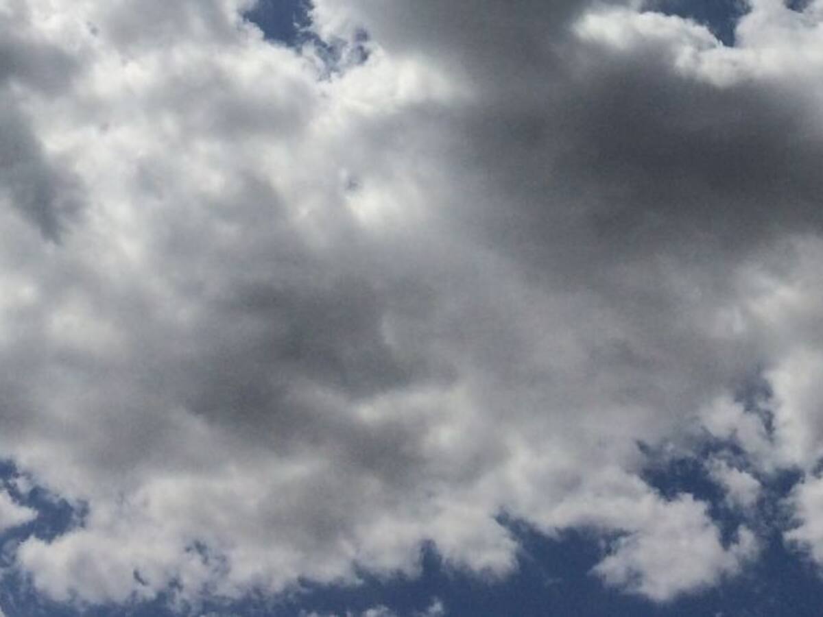 Este viernes tendremos cielos cubiertos con posibles chubascos aislados