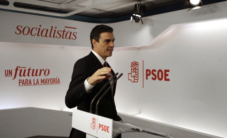 El secretario general del PSOE, Pedro Sánchez, momentos antes de la rueda de prensa en la sede socialista de Ferraz