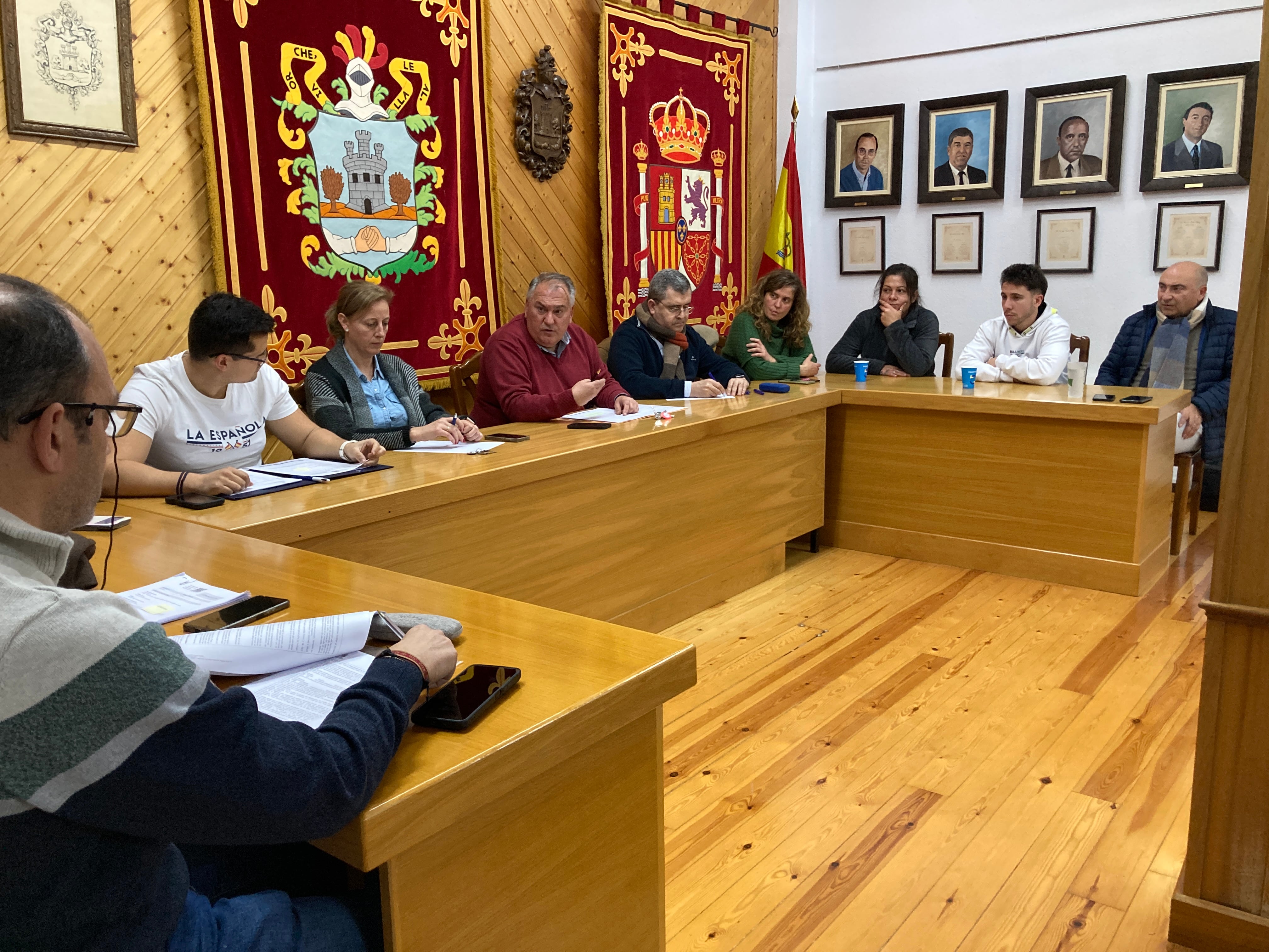 Pleno en el Ayuntamiento de Horche