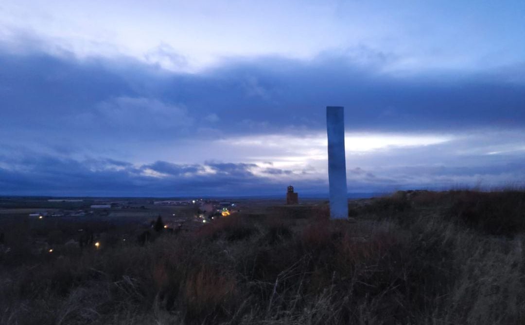 El sexto monolito aparecía en Segovia.