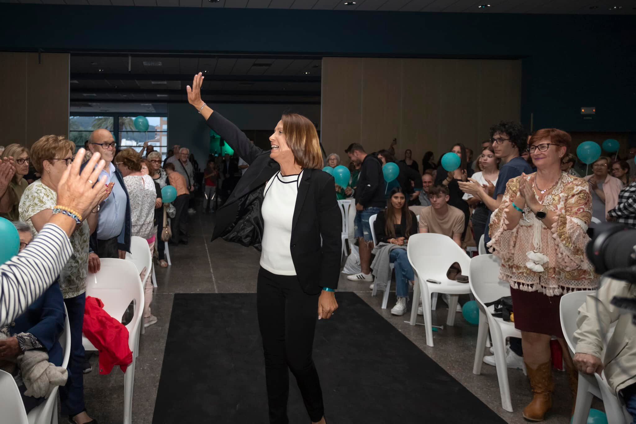 Yolanda Pastor, durante uno de los mítines de la campaña.