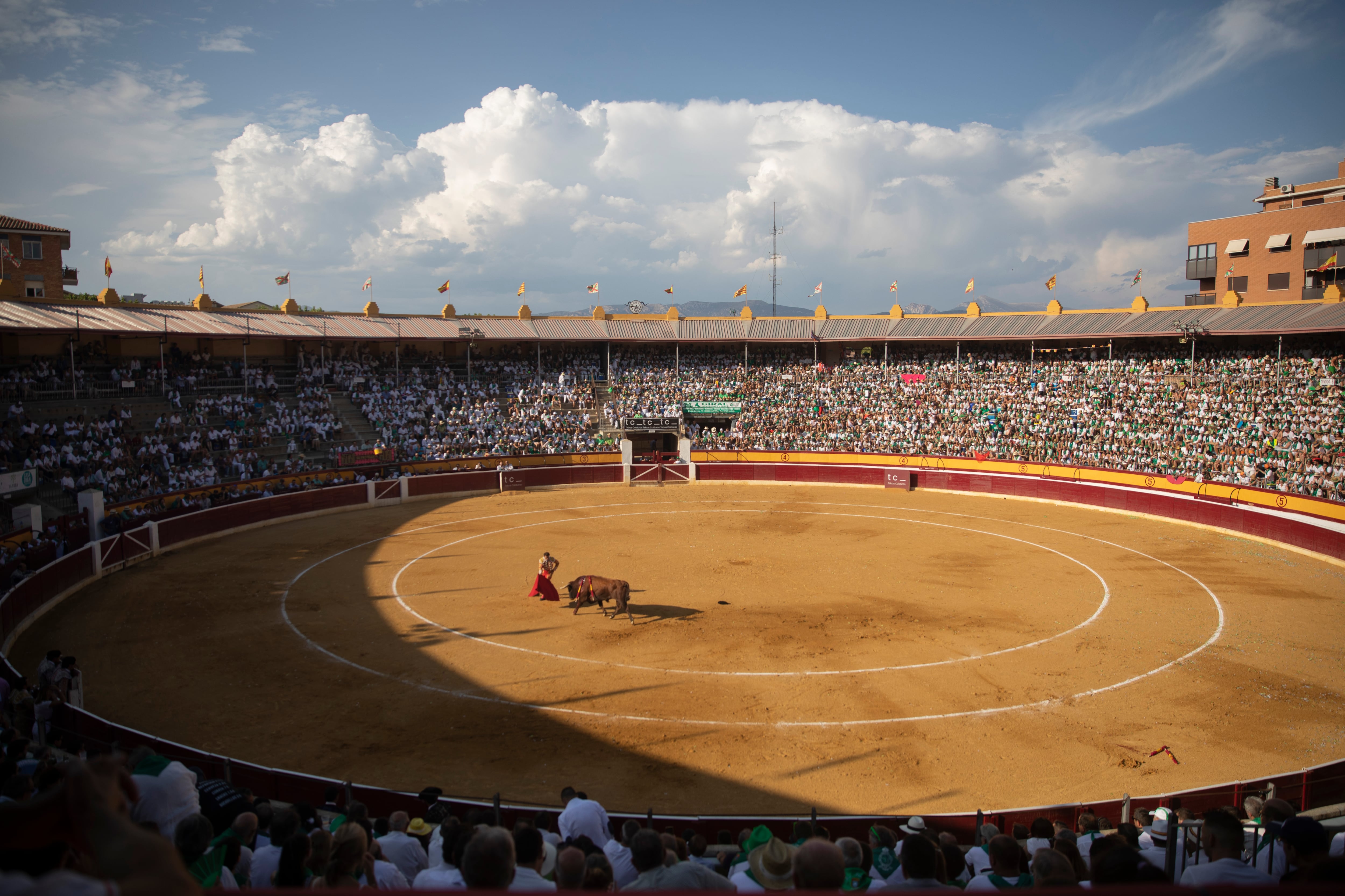 Imagen de una de las corrida de toros en el coso taurino de Huesca en agosto de 2023