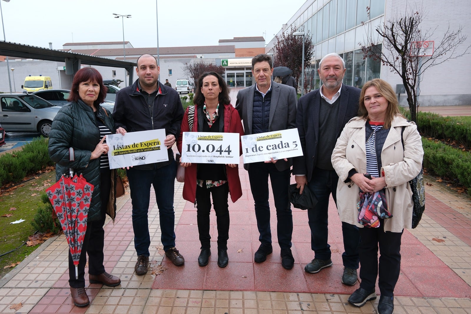 Personalidades políticas del PSOE de Jaén y de Andújar en una visita al Hospital &#039;Alto Guadalquivir&#039;