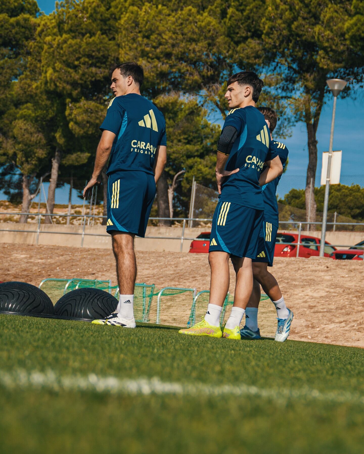 Varios futblistas del Real Zaragoza durante un entrenamiento en la Ciudad Deportiva