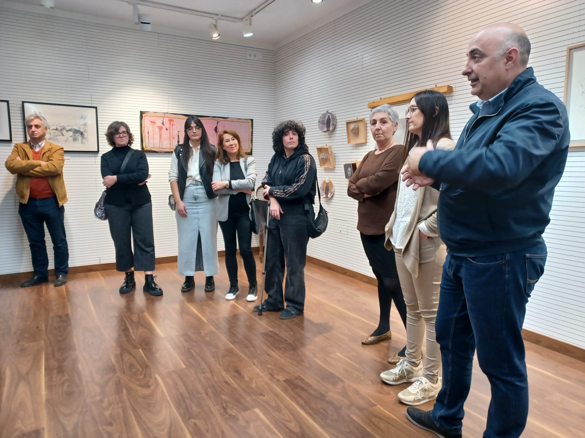 Imatge de la inauguració de l&#039;exposició realitzada a Agullent.