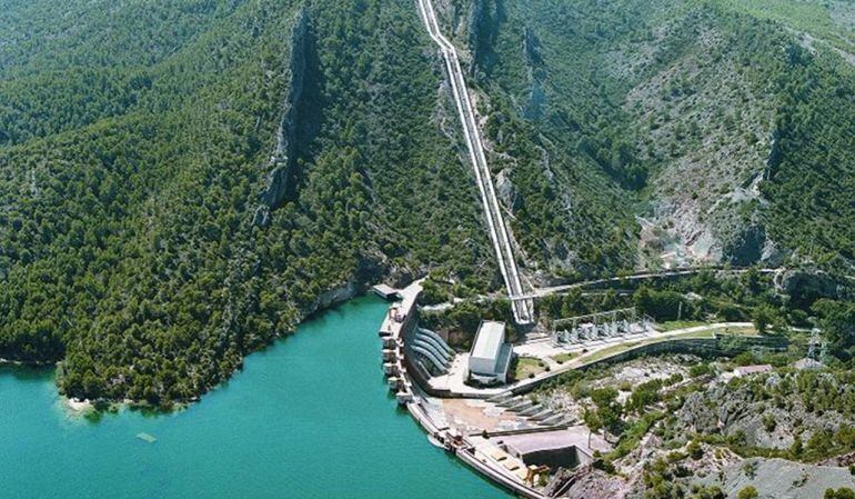 Trasvase Tajo-Segura. Embalse de Bolarque (Cuenca) 