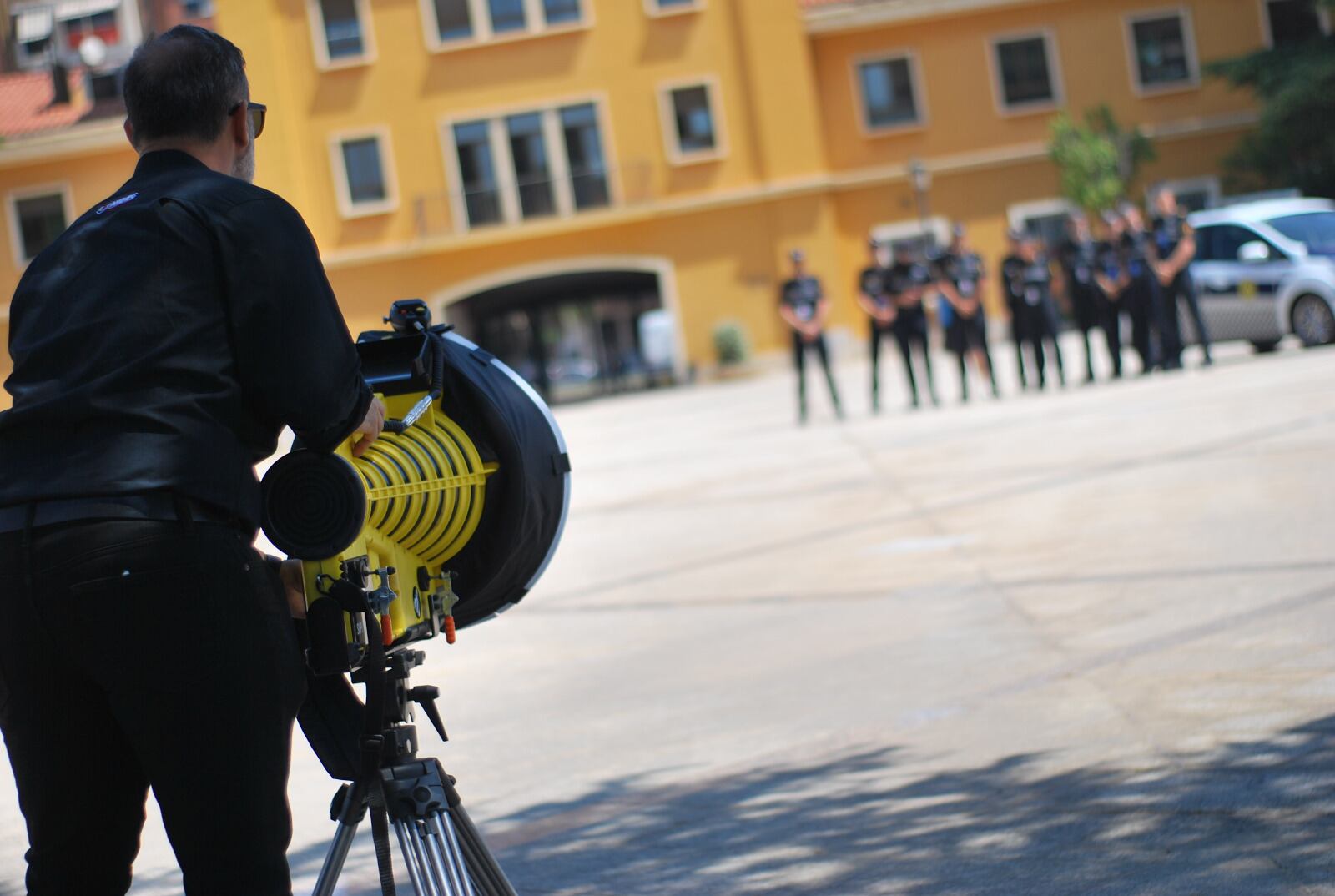 La Policía Local de València prueba un cañón sónico capaz de neutralizar a personas en eventos multitudinarios