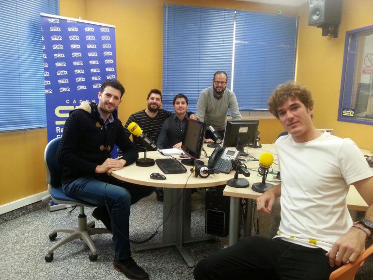 La banda granadina &#039;Koel&#039; visita los estudios de Radio Granada