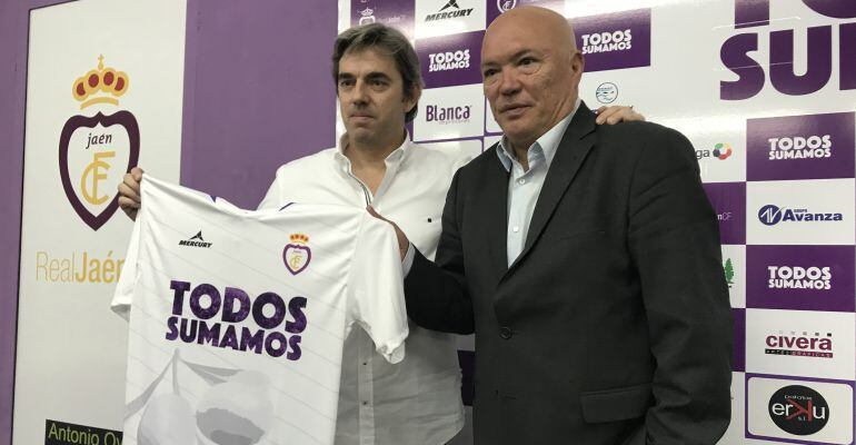 García Tébar el día de su presentación como técnico del Real Jaén.