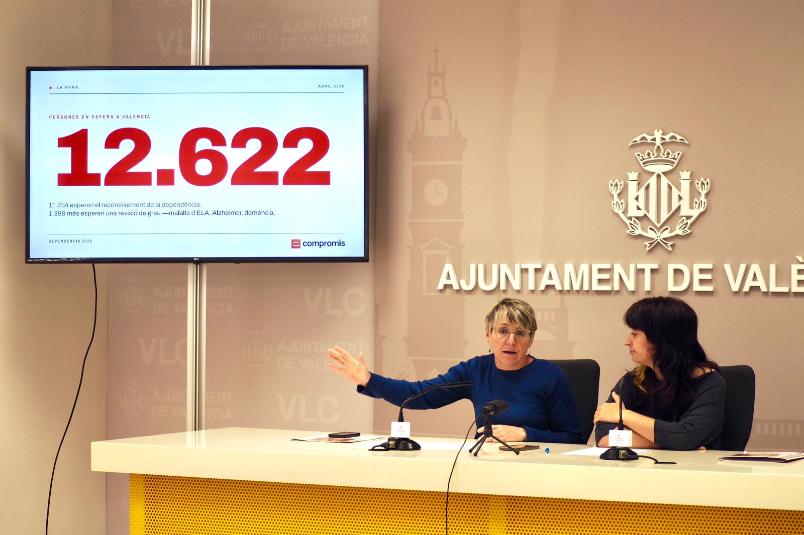 Papi Robles y Lucía Beamud