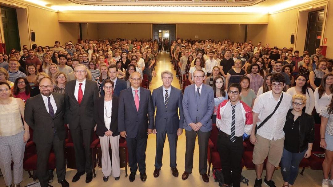 Acto de bienvenida de la Comunidad de Madrid a los auxiliares de conversación bilingües en el Instituto Ramiro de Maeztu