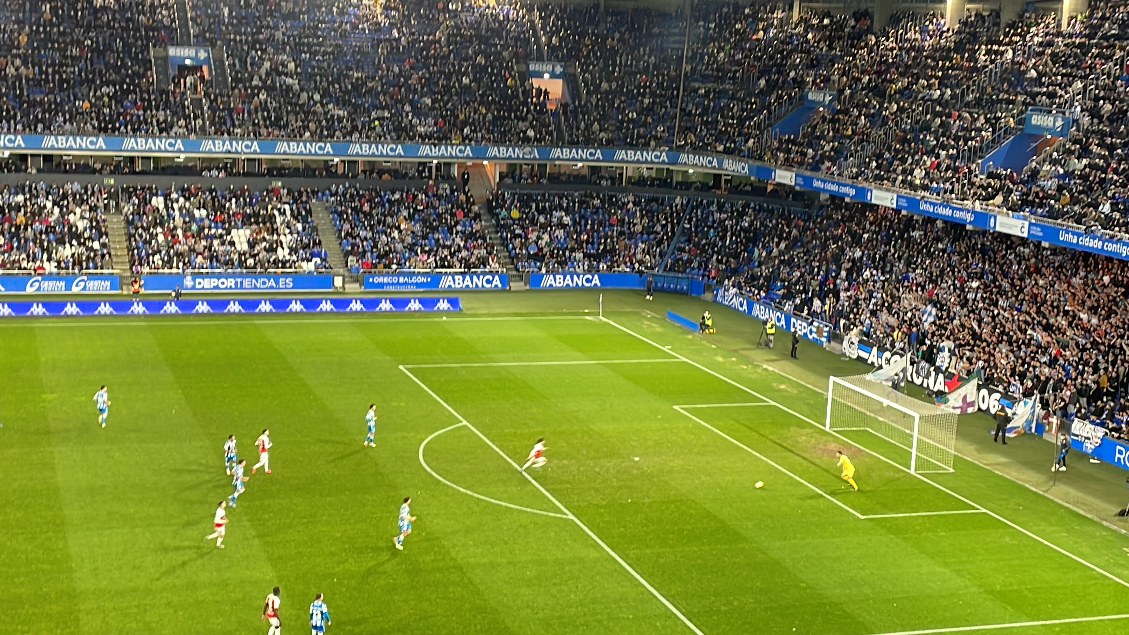 Riazor durante el partido ante el Rácing de Santander