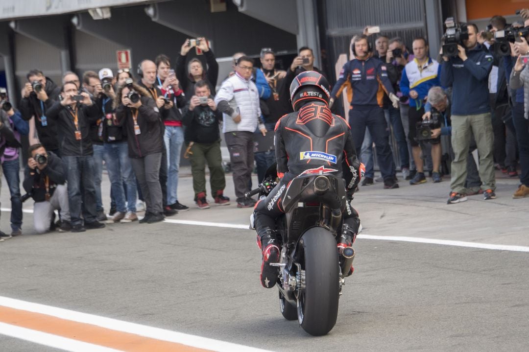 Lorenzo, durante unos tests