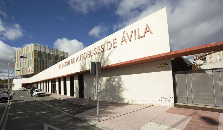 Sede de la Estación de Autobuses de Ávila en la avenida de Juan Carlos I