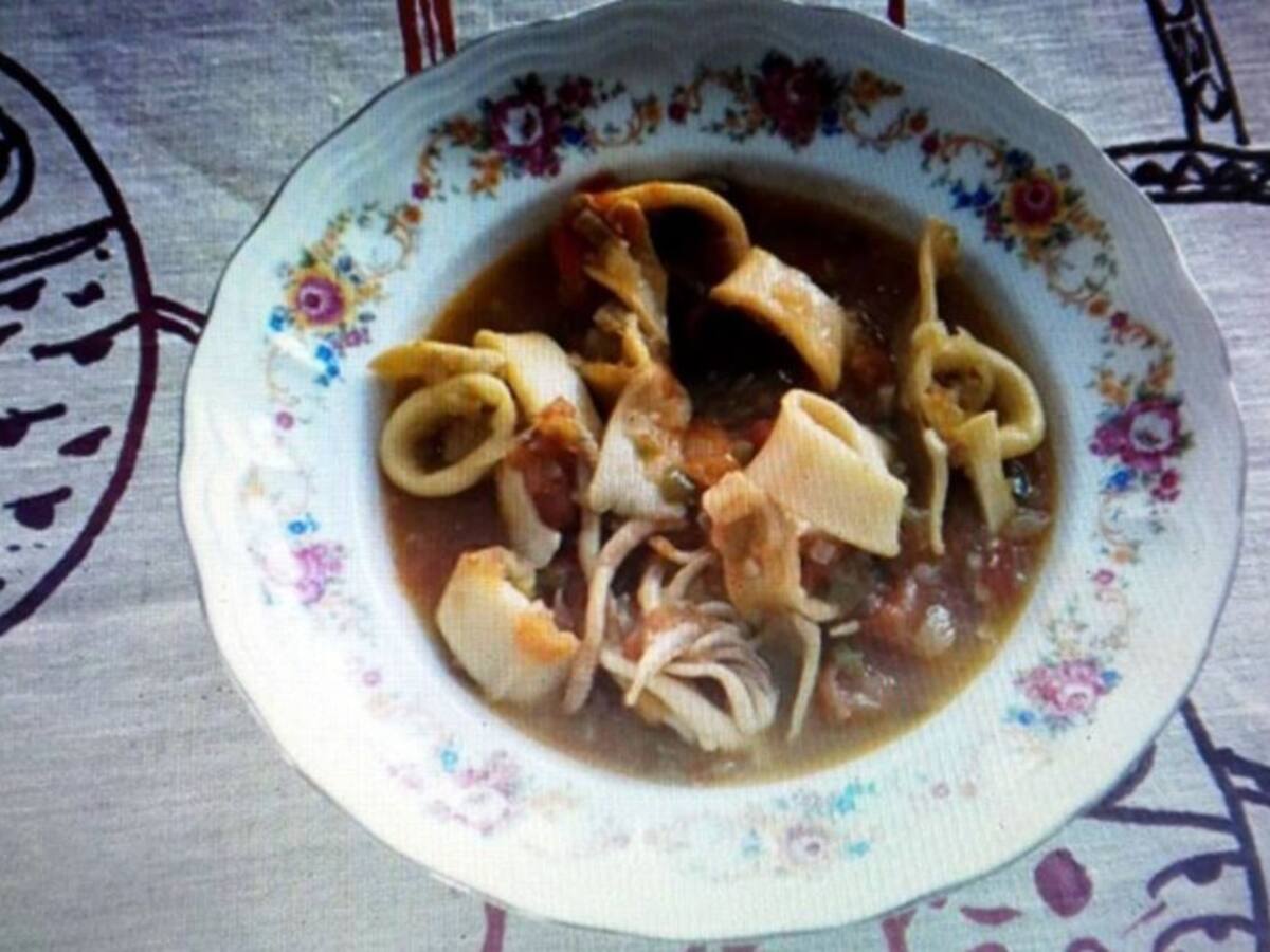 Moraga malagueña (guiso marinero de calamares)