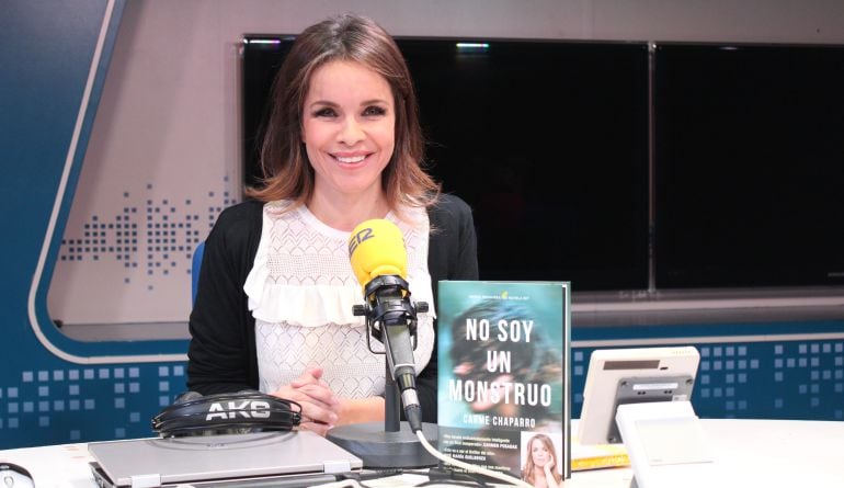 La periodista, Carme Chaparro, presenta su novela &#039;No soy un monstruo&#039;, con la que ha ganado el Premio Primavera de Novela. 