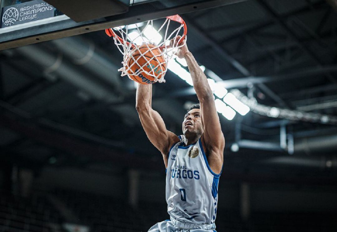 El jugador del filial Kareem Queeley tuvo gran protagonismo en el partido