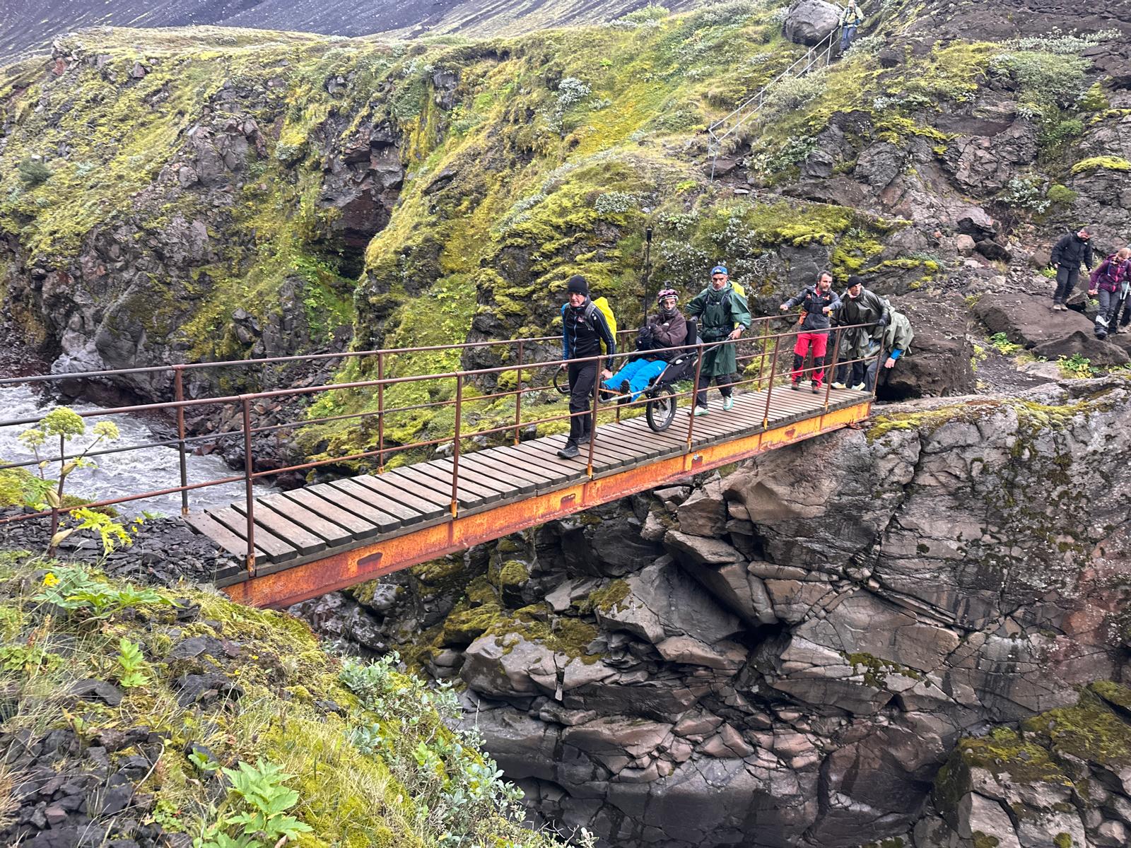 Ni + ni menos iguales, en Islandia