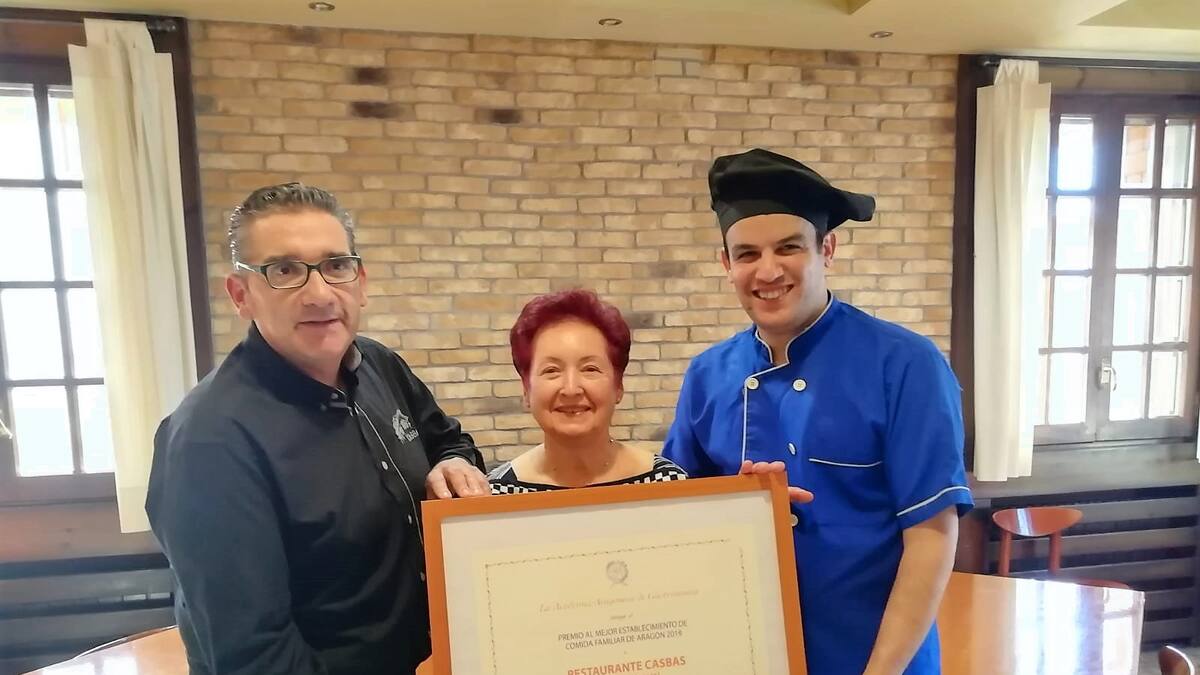 Mejor establecimiento de comida familiar de Aragón 2019, el “Restaurante Casbas”