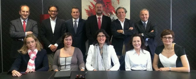 De izquierda a derecha: Susana de las Heras, Inés García, Marta González-Moro, Almudena Rodriguez, Isabel Roser, Jesús de la Morena, Juan Ramón Silva, Toni Ballabriga, Hernán Cortés, Juan José Almagro y Alberto Andreu
