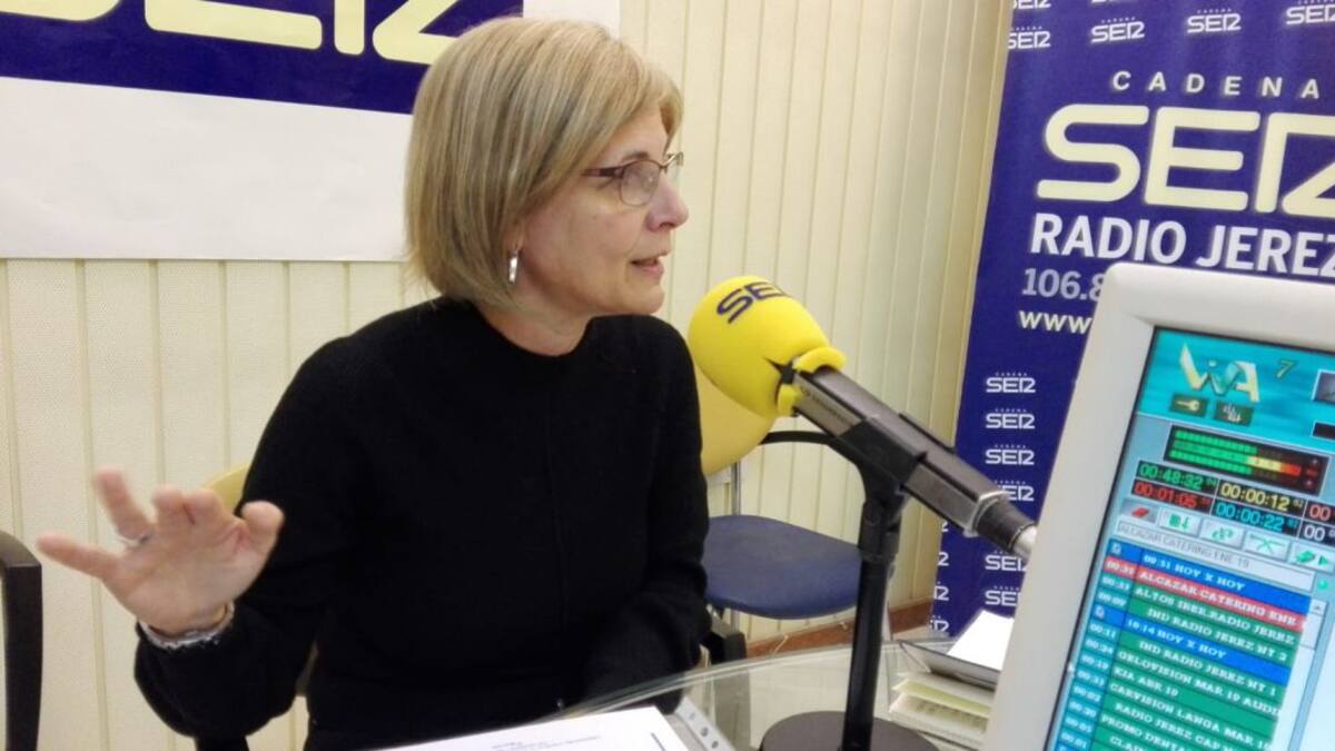 Pelayo: "Espero que por un cabreo puntual con el PP no se mantenga a Pedro Sánchez en la Moncloa"