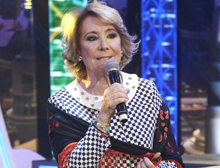 MADRID, SPAIN - MAY 04:  President of Popular Party in Madrid Esperanza Aguirre attends &quot;El Hormiguero&quot; Tv show at the Vertice Studio on May 04, 2015 in Madrid, Spain.  (Photo by Carlos Alvarez/Getty Images)