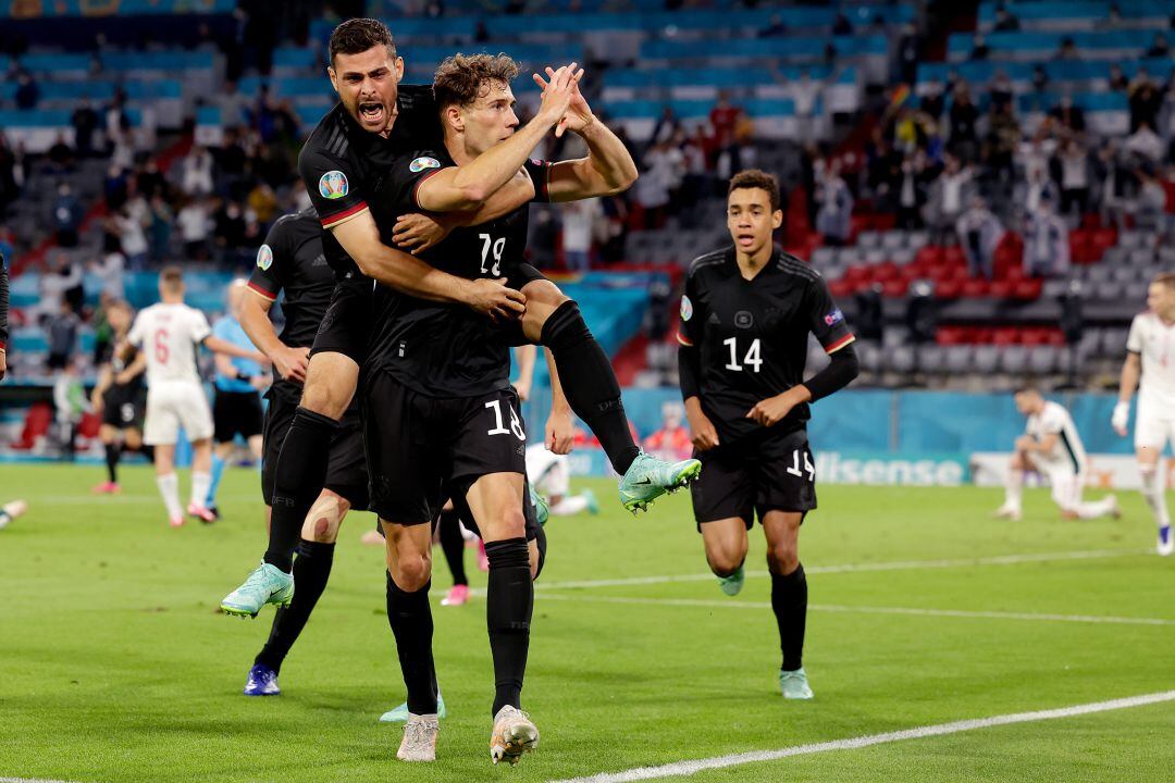 Alemania celebra por todo lo alto el empate de Goretzka