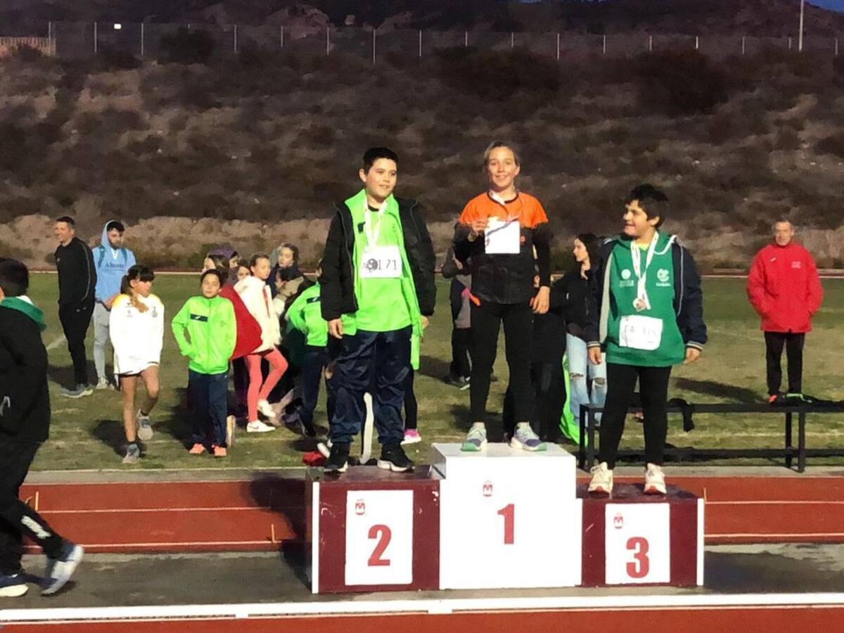 Alejandro Ortega Busquier, C. A. Cableworld Novelda, campeón provincial Sub-12 de lanzamiento de peso