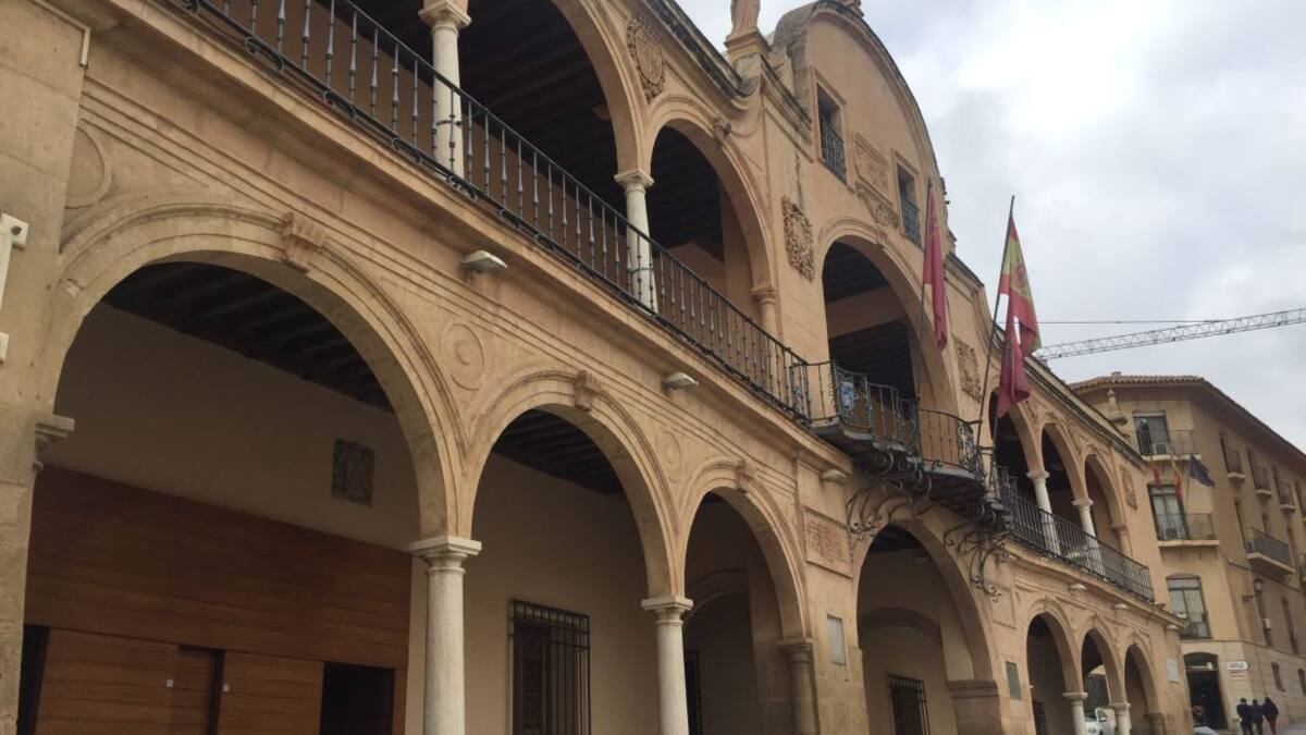 PSOE y C's retiran su modificación presupuestaria entre críticas de la oposición
