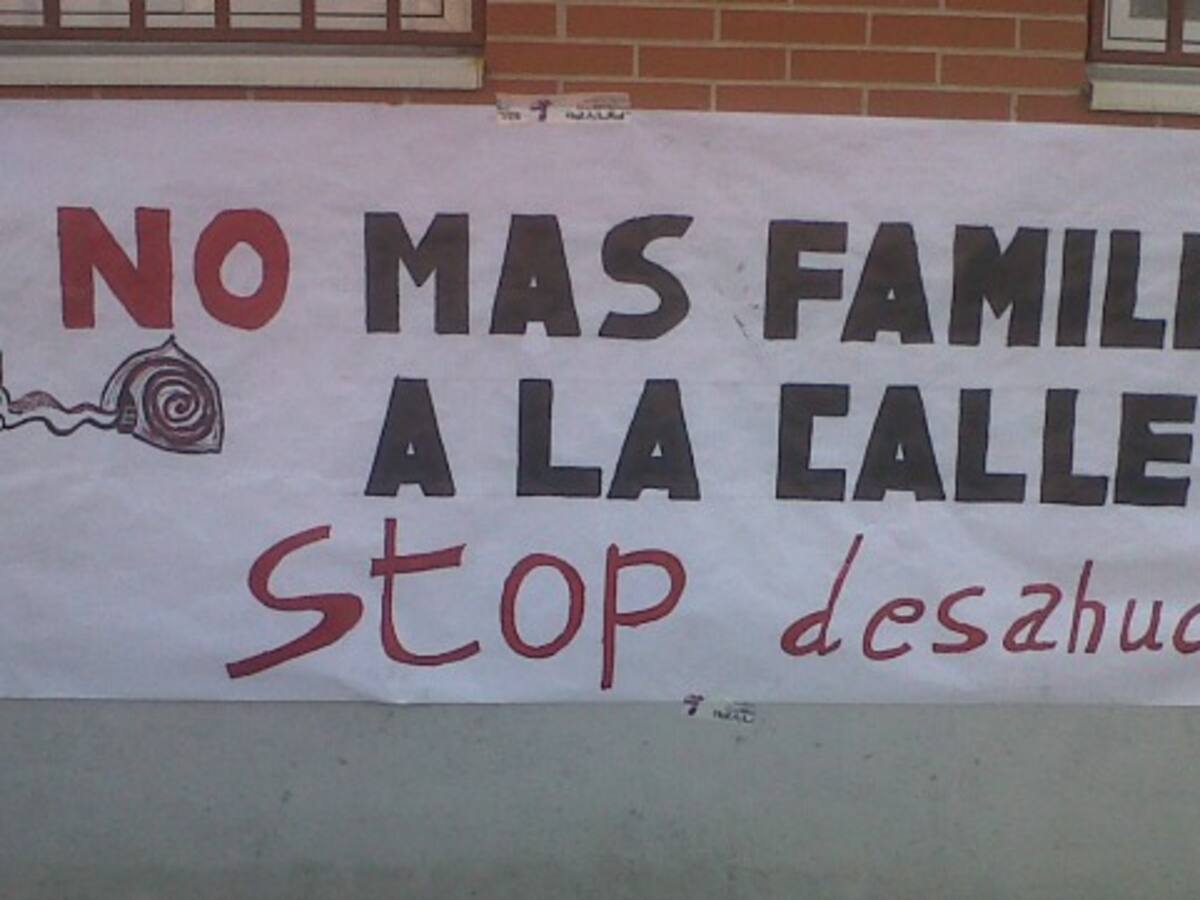 La PAH tratará de negociar un alquiler social con Bankia, tras un auto "histórico"