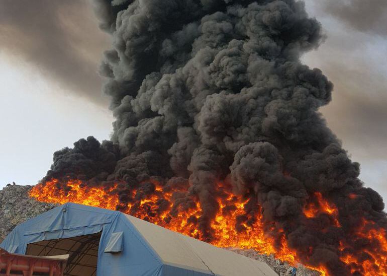 Incendio de RECICOR, el pasado mes de octubre.