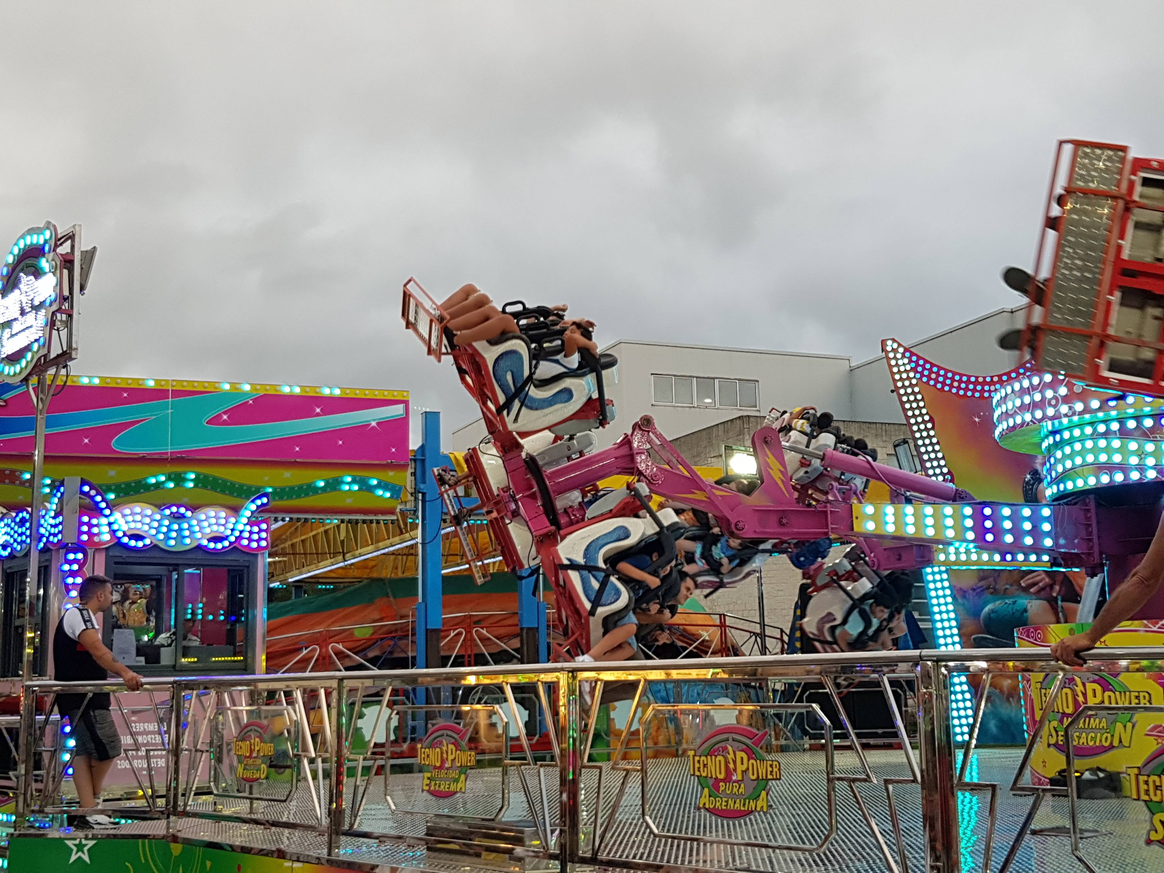 Atracciones en el recinto ferial por las fiestas de La Patrona