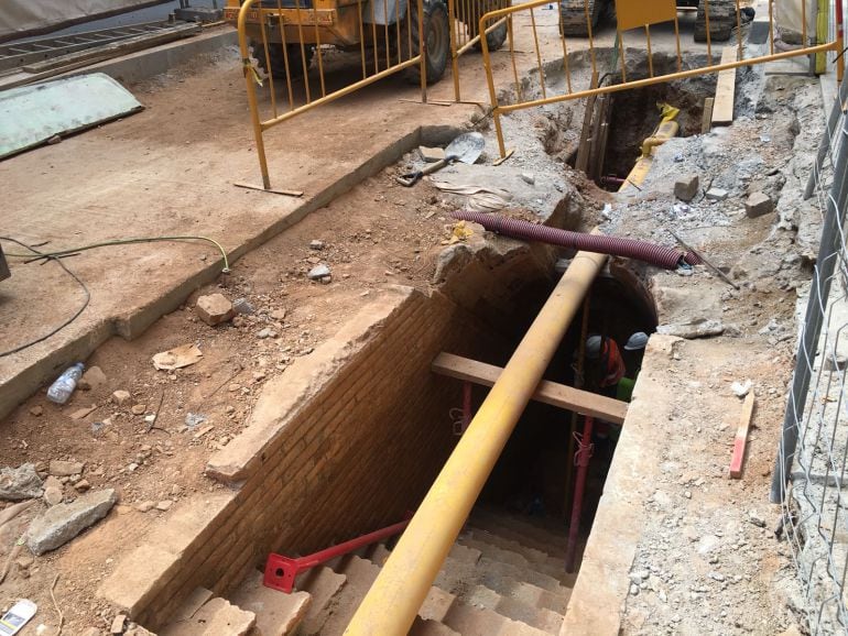 Imatge del refugi antiaeri trobat aquest matí a Poble-sec.