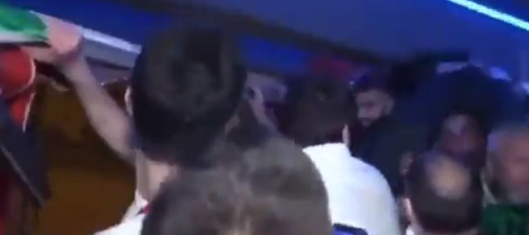 Los jugadores del Kocaelispor, en el autobús