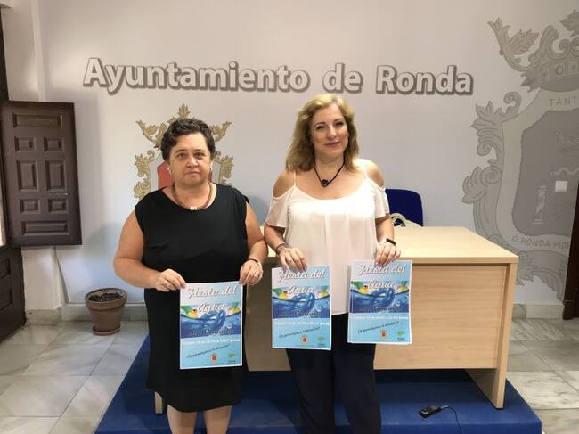 La alcaldesa pedánea de La Cimada, Auxi Pinzón junto a la delegada municipal de Pedanías, Mª Paz Aguilar.