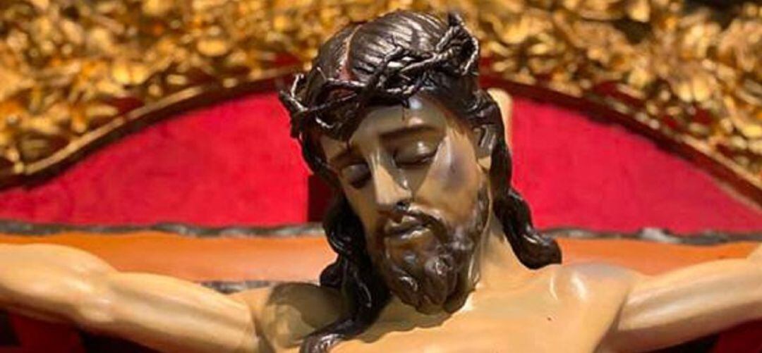 Las hermandades han acordado con el Ayuntamiento la suspensión de las fiestas