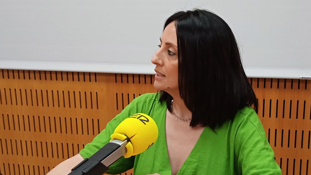 REBECA TORRÓ, CONSELLERA DE POLÍTICA TERRITORIAL, OBRA PÚBLICA Y MOVILIDAD, EN HOY POR HOY ALICANTE (2022-11-09)