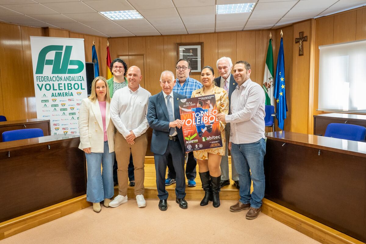 El VII Torneo Ciudad de Roquetas y las finales del CADEBA traerán el mejor voleibol juvenil al municipio.